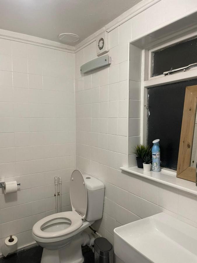 Balham, South London Spacious Guest House 5, 6 Rooms Available Eksteriør billede